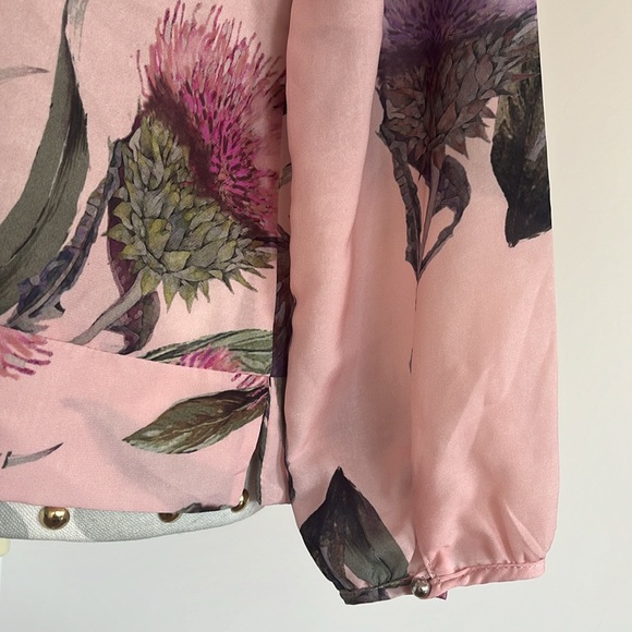 Pink floral EU S, US S blouse - Picture 5 of 5